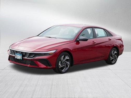 2025 Hyundai ELANTRA SEL Sport