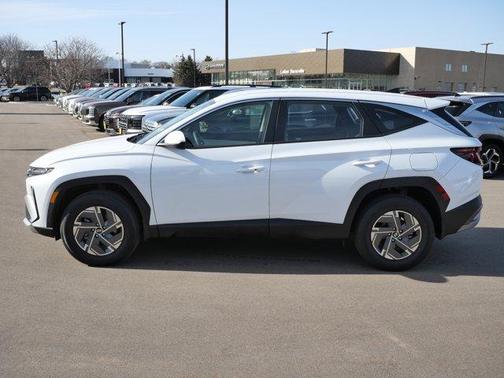 2026 Hyundai TUCSON Hybrid Blue SE