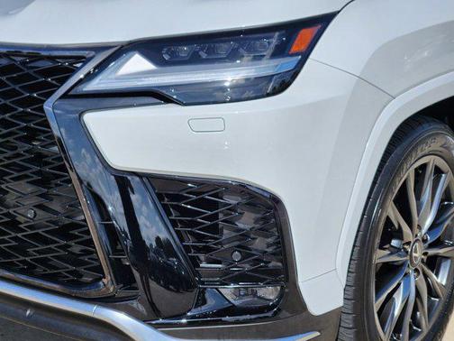 2024 Lexus LX 600 Base