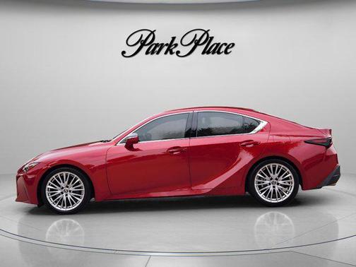 2022 Lexus IS 300 Base