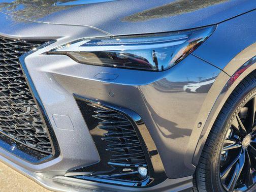 2026 Lexus NX 450h+ NX 450h+ F SPORT Handling