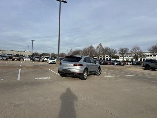 2016 Porsche Macan S