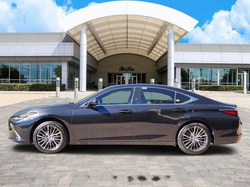 2025 Lexus ES 350 Base