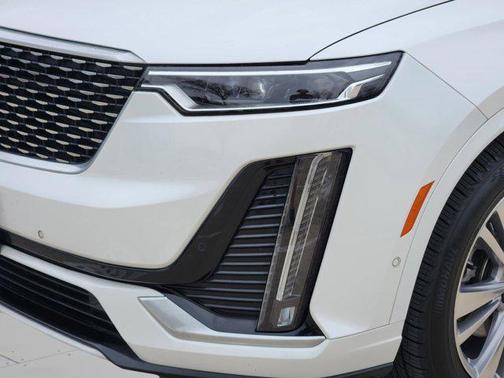 2023 Cadillac XT6 Premium Luxury FWD