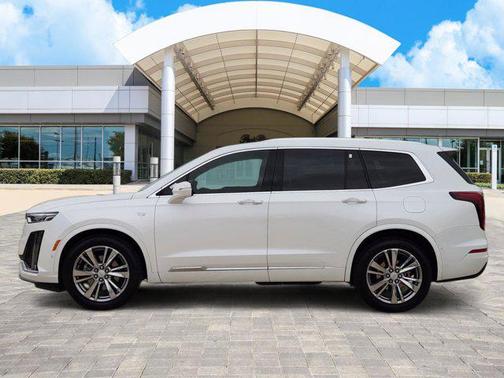 2023 Cadillac XT6 Premium Luxury FWD