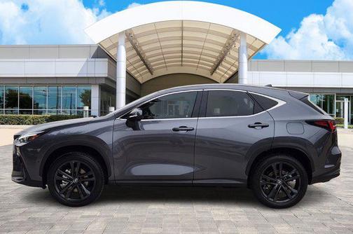 2025 Lexus NX 450h+ Luxury