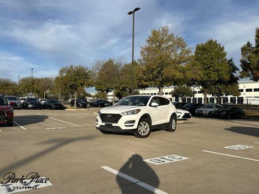 2020 Hyundai TUCSON SE