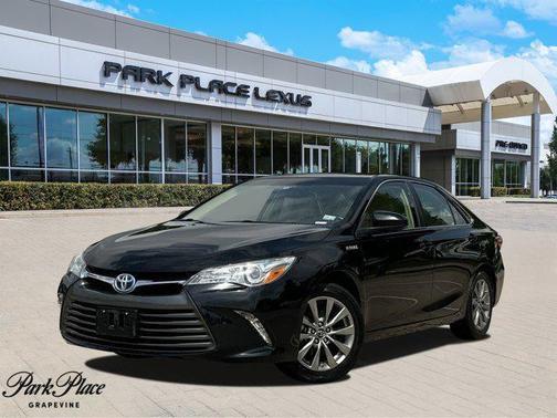 2016 Toyota Camry Hybrid XLE