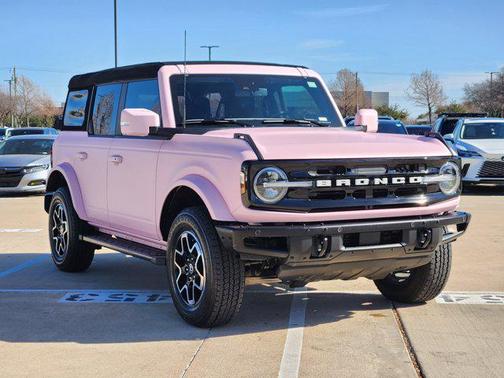 2023 Ford Bronco Outer Banks
