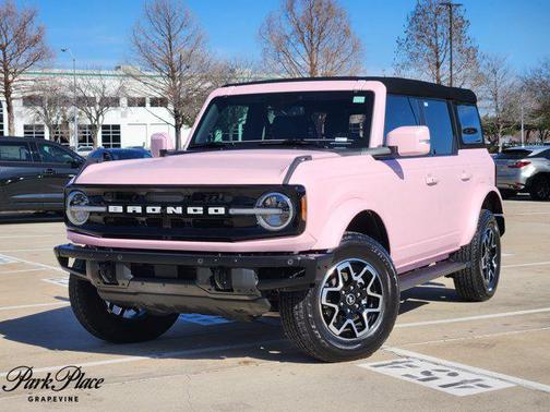 2023 Ford Bronco Outer Banks