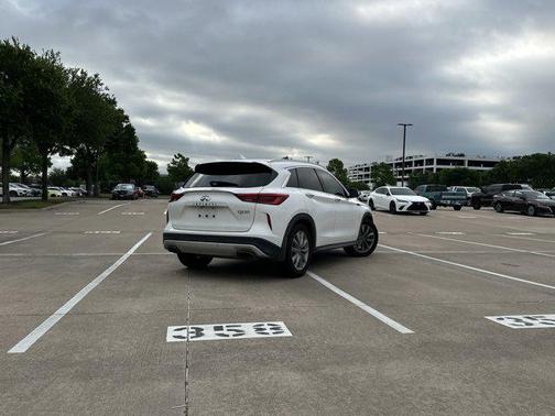 2020 INFINITI QX50 LUXE