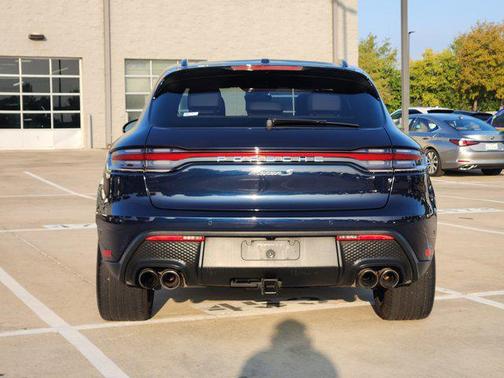 2022 Porsche Macan S