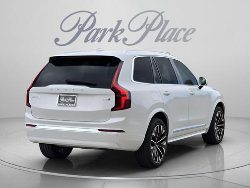 Crystal White Pearl 2026 Volvo XC90 Plus, B5 AWD Gas (mild hybrid), Gasoline, Bright, 7 Seats