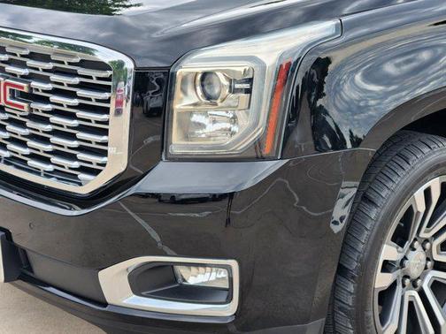 Onyx Black 2019 GMC Yukon XL Denali