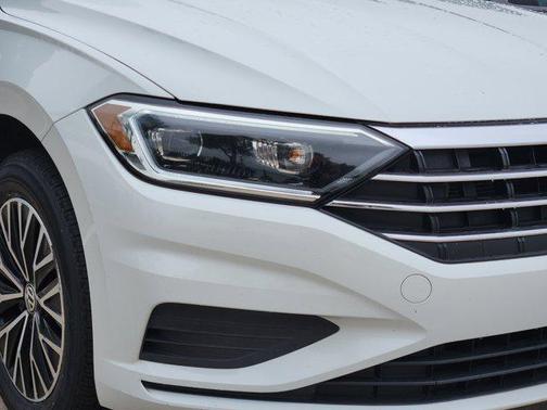Pure White 2019 Volkswagen Jetta 1.4T SEL