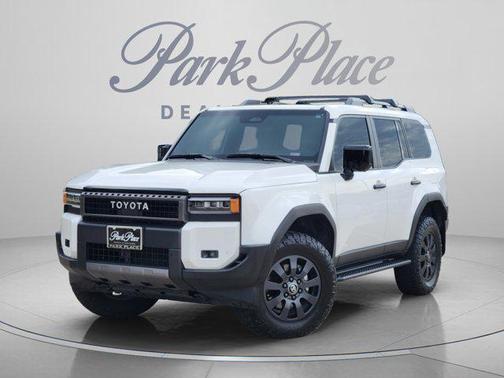 Ice 2025 Toyota Land Cruiser Base