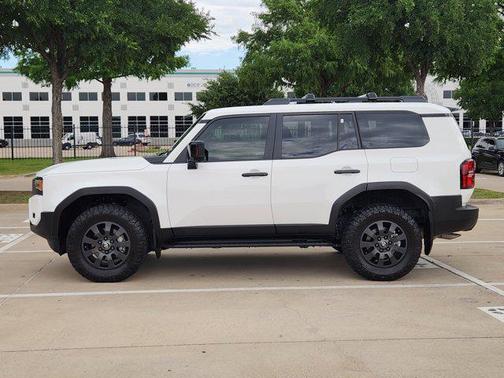 Ice 2025 Toyota Land Cruiser Base