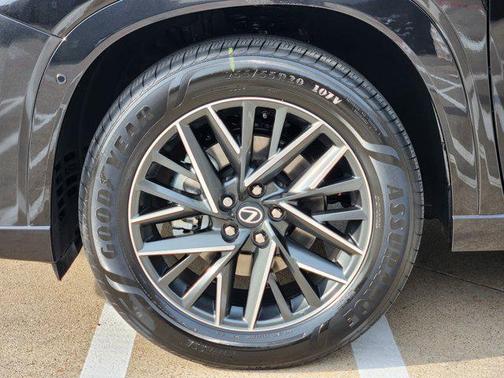 2026 Lexus TX 350 Premium