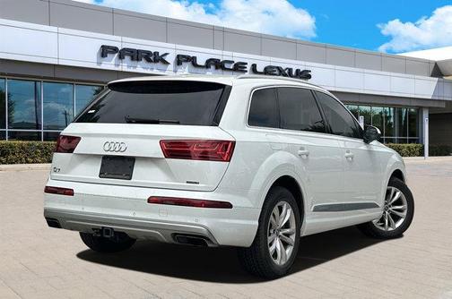 2017 Audi Q7 2.0T Premium