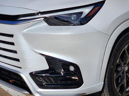 2026 Lexus TX 500h F SPORT Premium