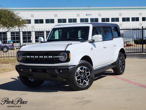 2023 Ford Bronco Outer Banks