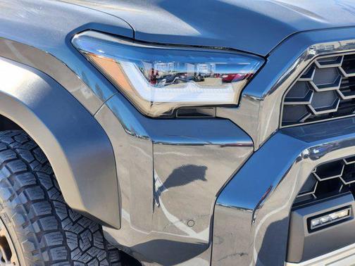 2025 Toyota 4Runner Hybrid Trailhunter