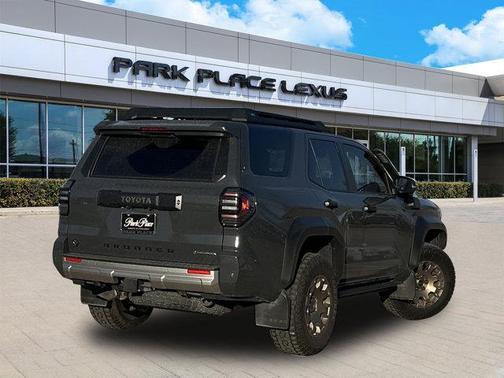 2025 Toyota 4Runner Hybrid Trailhunter