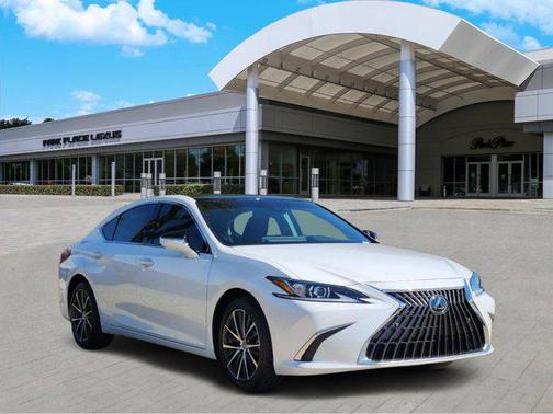 2025 Lexus ES 350 Base