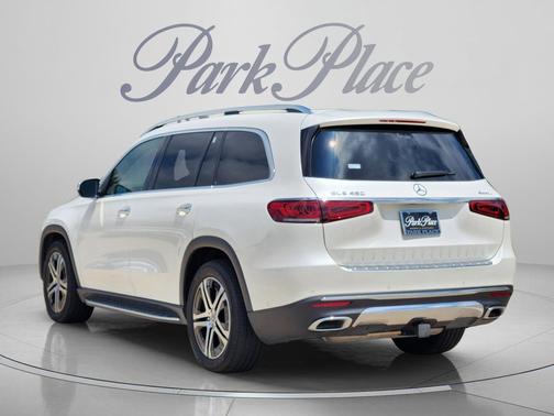 Diamond White Metallic 2021 Mercedes-Benz GLS 450 4MATIC