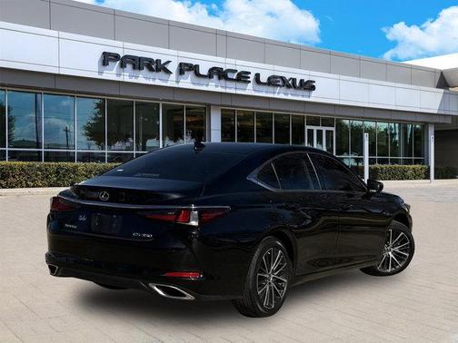 2025 Lexus ES 350 Base