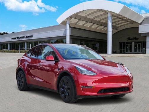 2025 Tesla Model Y Long Range Dual Motor All-Wheel Drive