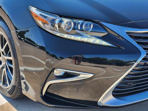 2016 Lexus ES 350 Base