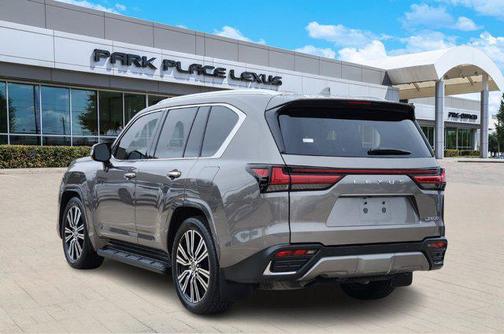 2024 Lexus LX 600 Luxury