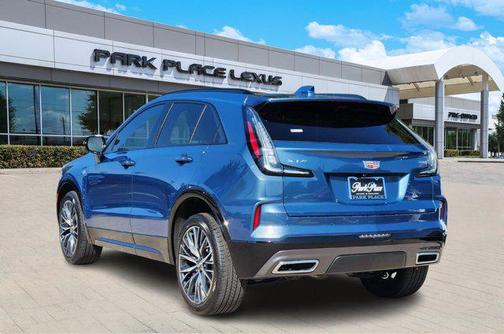2025 Cadillac XT4 Sport