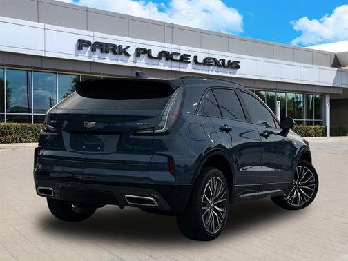 2025 Cadillac XT4 Sport