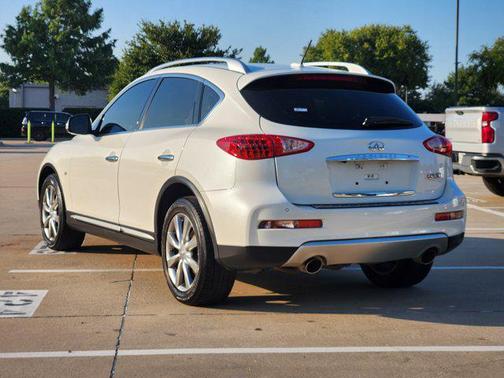 2017 INFINITI QX50 Base