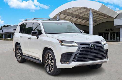 2025 Lexus LX 700h Luxury