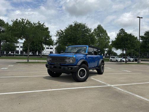 2022 Ford Bronco Badlands