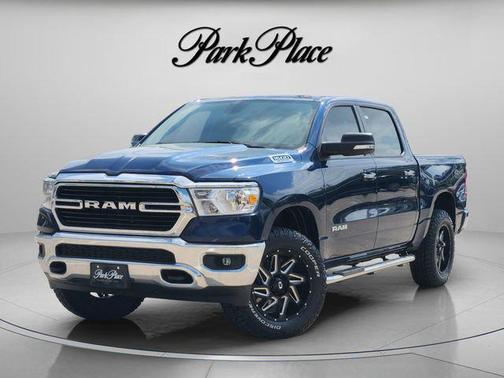 Patriot Blue Pearlcoat 2020 RAM 1500 Big Horn/Lone Star