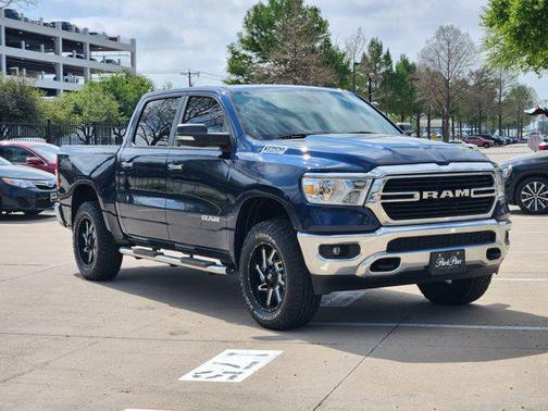Patriot Blue Pearlcoat 2020 RAM 1500 Big Horn/Lone Star