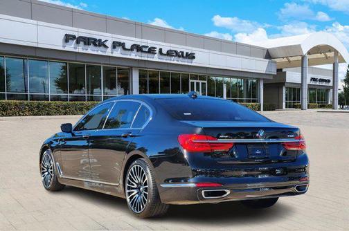 2018 BMW 740 xDrive