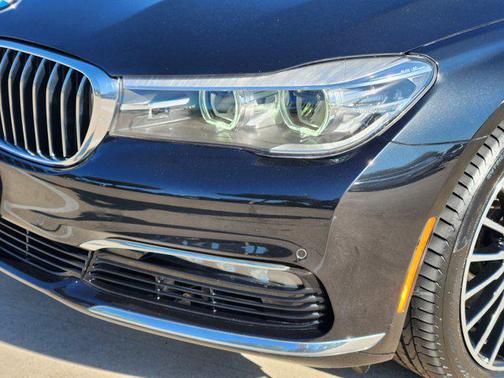 2018 BMW 740 xDrive