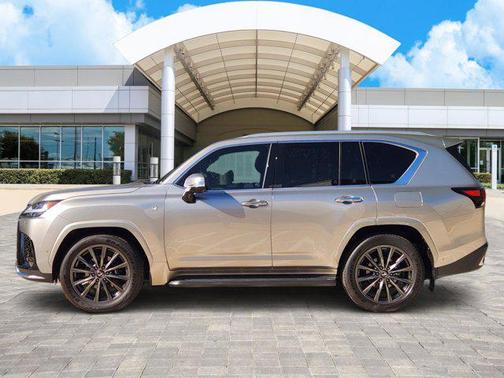2025 Lexus LX 700h F SPORT