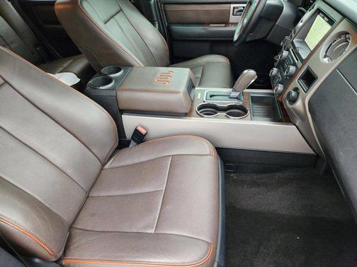 White Platinum Clearcoat Metallic 2016 Ford Expedition King Ranch