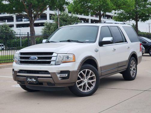 White Platinum Clearcoat Metallic 2016 Ford Expedition King Ranch