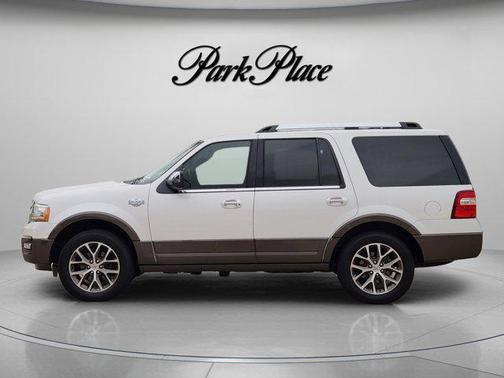 White Platinum Clearcoat Metallic 2016 Ford Expedition King Ranch