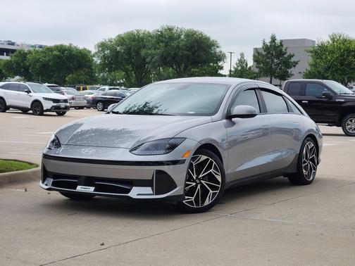 Silver 2023 Hyundai IONIQ 6 SEL