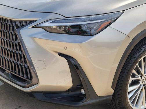 Atomic Silver 2025 Lexus NX 350 Premium