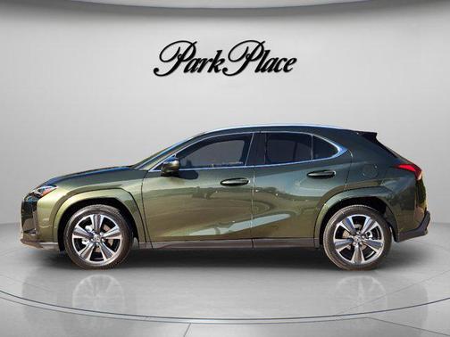 Nori Green Pearl 2026 Lexus UX 300h Premium