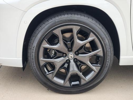 Wind Chill Pearl 2026 Lexus TX 500h